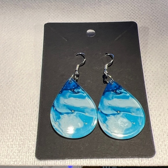 Jewelry - Ocean Swirl Teardrop Earrings